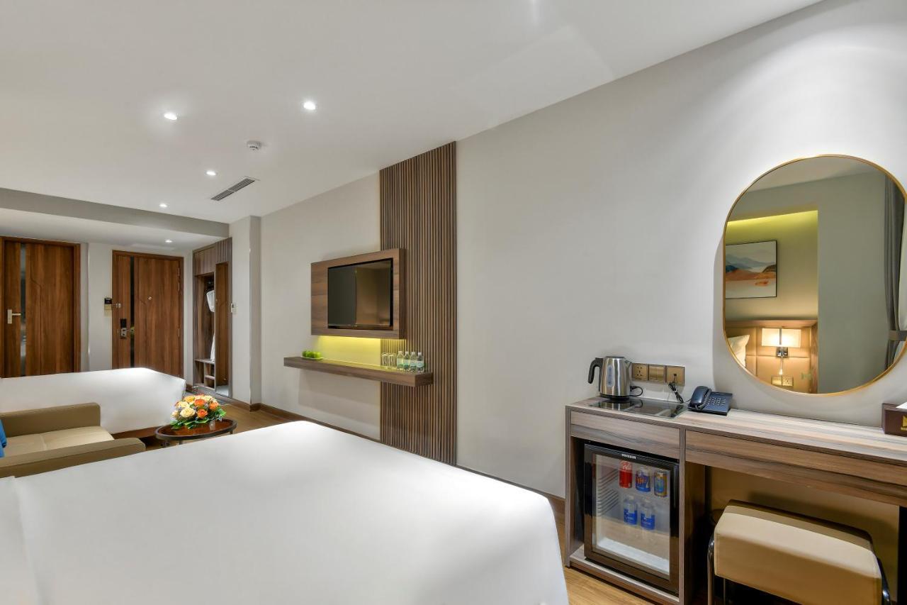 Maris Hotel Нячанг Экстерьер фото