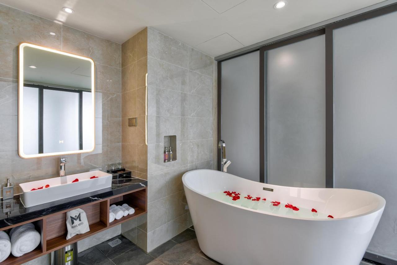 Maris Hotel Нячанг Экстерьер фото